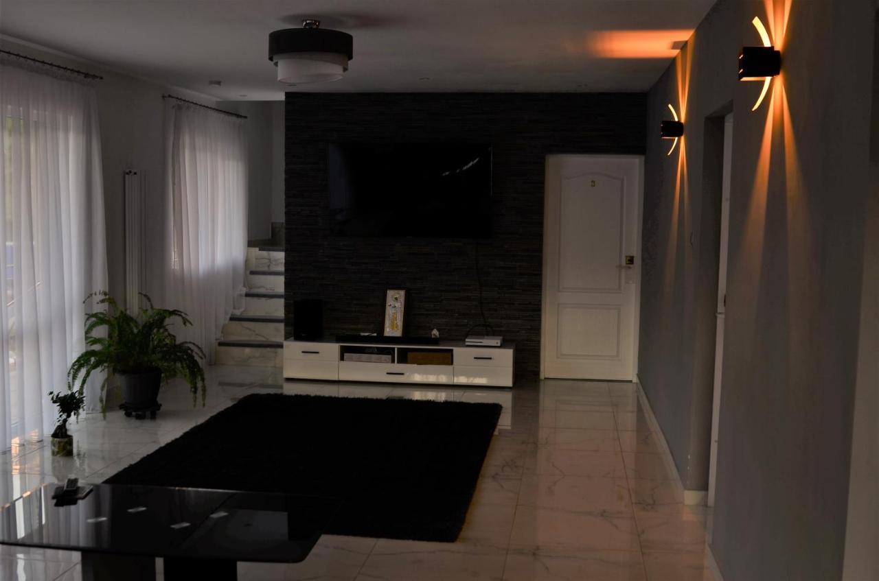 Apartamento Casa Sonya Aninoasa Exterior foto